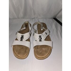 Minnetonka Women's White Leather Comfortable Sandals Shoes 11 M